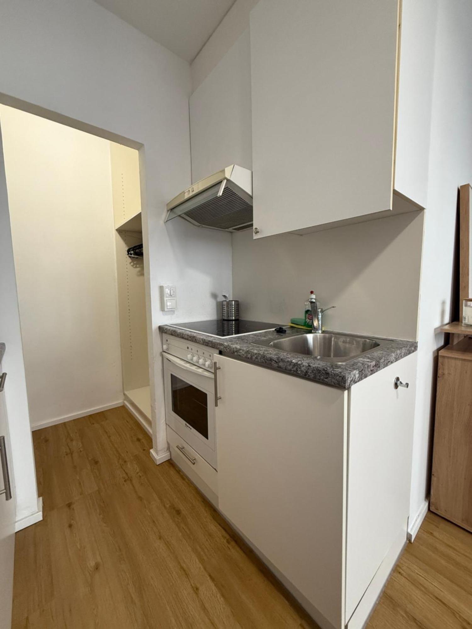 Urban Apartment *